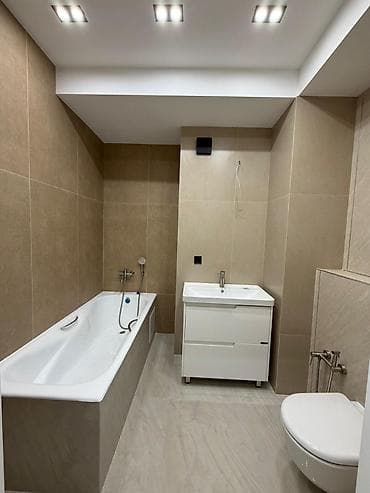 royal construction: 3 комнаты, 77 м², Элитка, 14 этаж, Дизайнерский ремонт — 9