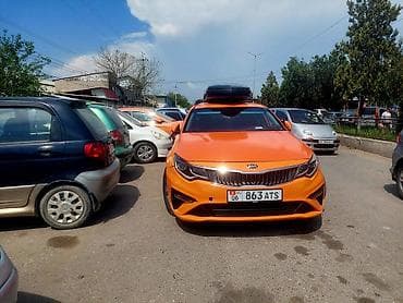 Kia Optima: 2018 г., Седан