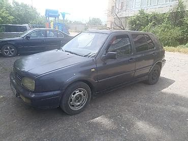 прямоток ош: Volkswagen Golf: 1993 г., 1.8 л, Кол менен иштөөчү, Хетчбек — 2