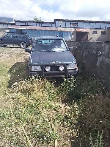 авто шпаклёвка: Продаются запчасти от внедорожника Isuzu/Opel Frontera (поколение — 1