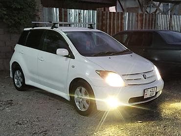 дайхатсу куеро: Toyota Ist: 2003 г., 1.5 л, Автомат, Газ, Хэтчбэк — 7