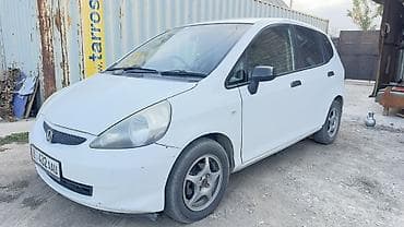 Honda Fit: 2007 г., 1.3 л, Автомат, Бензин, Хэтчбэк at lalafo.kg Honda Fit: 2007 г., 1.3 л, Автомат, Бензин, Хэтчбэк