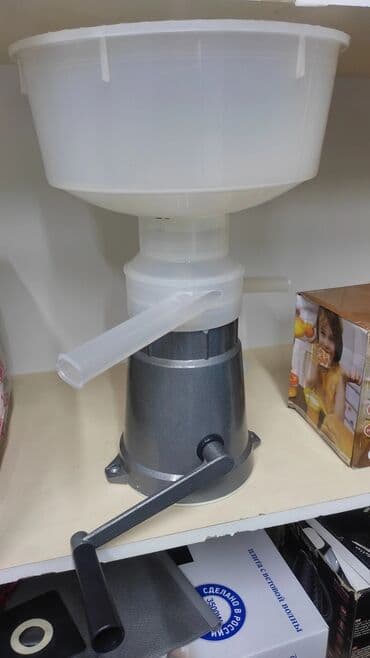 куплю сепаратор: Сепаратор ручной, Сут машина ручной Тоого чыкканда жакшы свет жок эле — 3