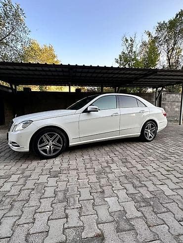 Транспорт: Mercedes-Benz E-Class: 2013 г., 3.5 л, Автомат, Бензин, Седан — 3