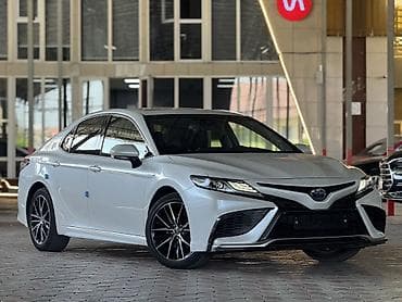 cvt: Toyota Camry: 2021 г., Автомат, Гибрид, Седан — 3