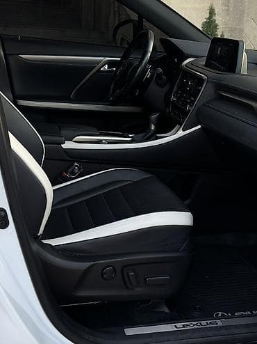 audi 2 6: Lexus RX: 2021 г., 3.5 л, Автомат, Бензин, Внедорожник — 8