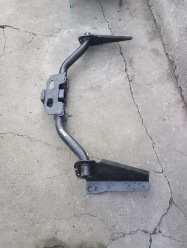 мочевина для дизеля купить в бишкеке: Фаркоп Для грузовых авто Mercedes-Benz, Б/у, Самовывоз — 14