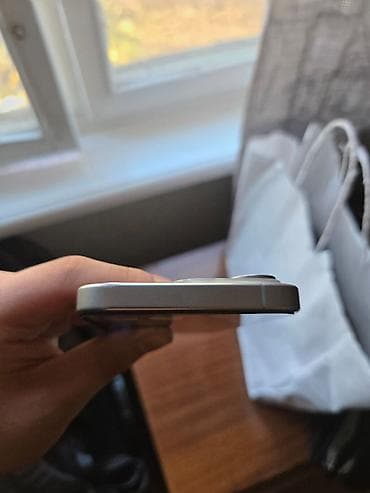 aiphone 6: IPhone 15 Pro, 256 ГБ, Natural Titanium — 7