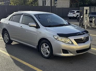 Унаа: Toyota Corolla: 2008 г., 1.4 л, Кол менен иштөөчү, Бензин, Седан — 2