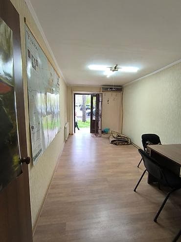 Недвижимость: Продажа офисов 43 м², Без мебели, Многоэтажное здание, 1 этаж — 2
