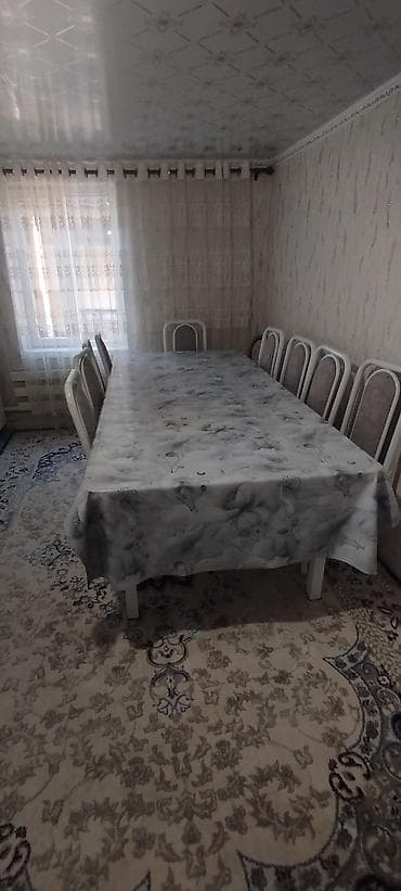 текстиль шторы: Обеденная группа на 10 персон - Большой прямоугольный стол, рассчитан — 4