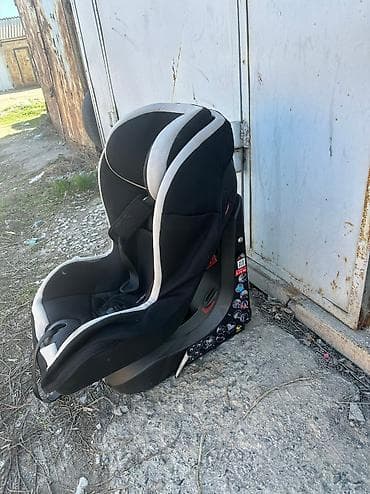doona x: Автокресло, цвет - Черный, Б/у — 1