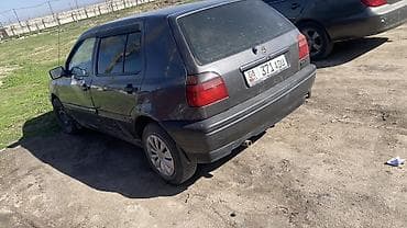 Volkswagen Golf: 1994 г., 1.6 л, Ручные, Хэтчбэк
