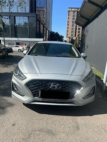 Hyundai Sonata: 2020 г., 2 л, Автомат, Газ, Седан — 1