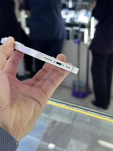 IPhone 14, Б/у, 128 ГБ, Белый, Зарядное устройство, Защитное стекло, Чехол, 89 % — 4