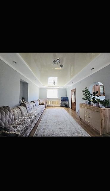 париж коттедж: Дом 5 комнат + кухня душ туалет в доме : Отопление: комбинированный — 4