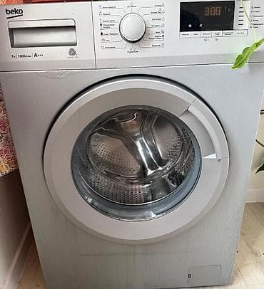 Стиральная машина Beko, фронтальная загрузка. В очень хорошем — 1