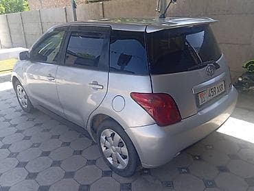 tayota ist: Toyota Ist: 2002 г., Автомат, Бензин, Хэтчбэк — 2