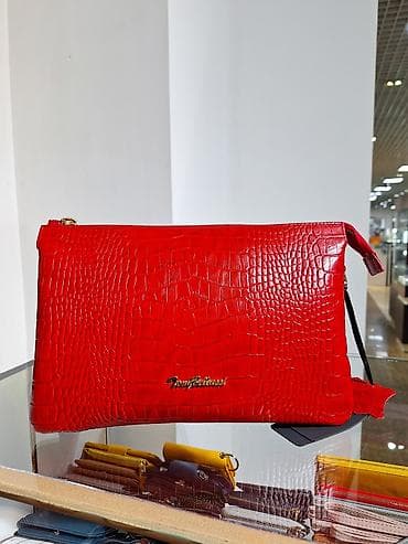 ferrari 348: Сумка-клатч Tony Bellucci из натуральной кожи с тиснением под — 1