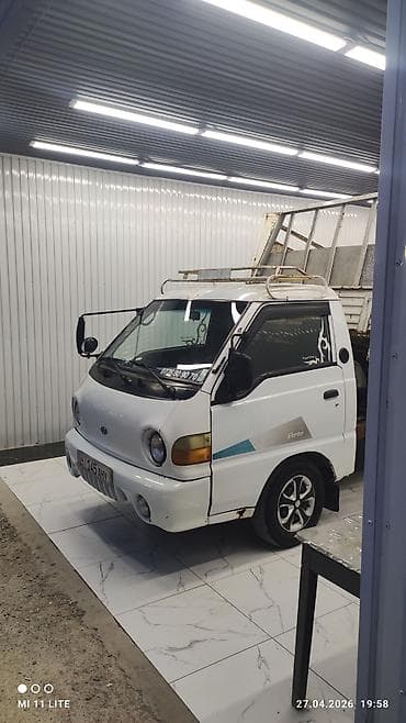 mitsubishi space runner: Легкий грузовик, Hyundai, Стандарт — 2