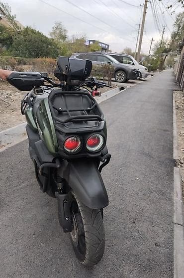 Макси-скутер Yamaha, 150 куб. см, Бензин, Б/у