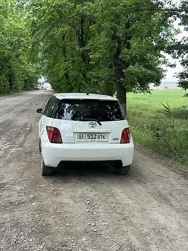лада приора капот: Toyota Ist: 2004 г., 1.5 л, Автомат, Бензин, Хэтчбэк — 3