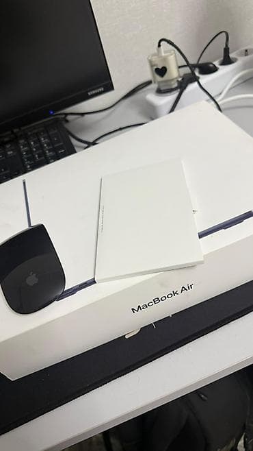 aifon 16: Apple MacBook Air 13 (2024) Процессор: M3 Оперативная память 16гб — 5