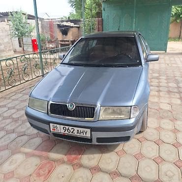 скутеры токмок: Skoda Octavia: 2004 г., Седан — 3