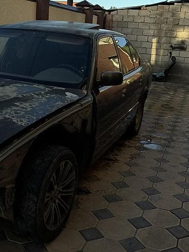 дверные карты на бмв е34: BMW 5 series: 1993 г., 2 л, Механика, Бензин, Седан — 5