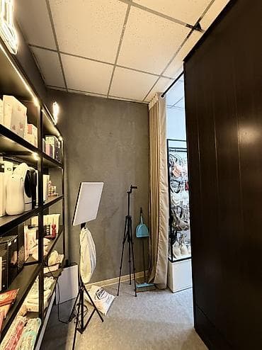 здаю склад: Сдается помещение 1-Этаж. Первая линия. Можно под любой вид — 5