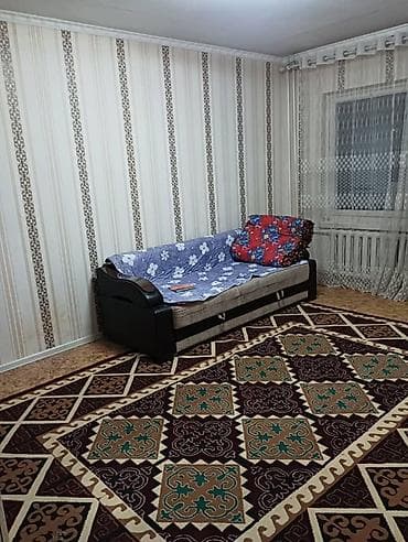 с хранения: 1 комната, 32 м², Элитка, 7 этаж, Старый ремонт — 1