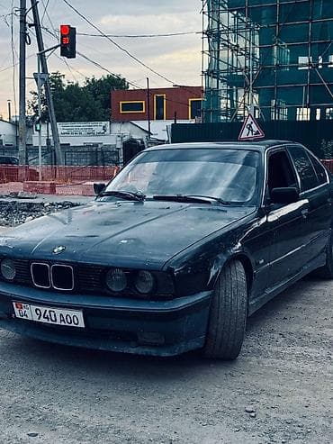BMW 5 series: 1990 г., 2 л, Кол менен иштөөчү, Бензин, Седан — 5