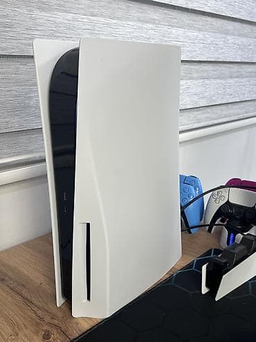 Видеоигры и приставки: В продаже PlayStation 5 CFI 1218A (Южная Корея) Ревизия 3 считается — 3