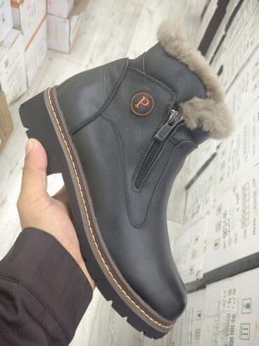 срочно продаю в связи с переездом: Оригинал зимние 🇹🇷🔥🔥 — 1