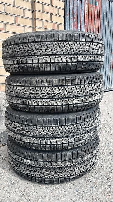 rf1 rf2: Шины 225 / 60 / R 17, Зима, Б/у, Комплект, Легковые, Япония, Bridgestone — 1