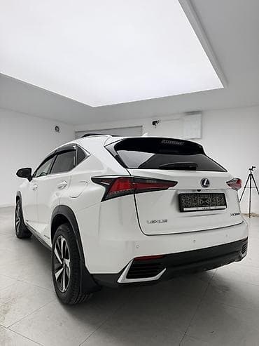 select: Lexus NX: 2019 г., 2 л, Автомат, Гибрид, Кроссовер — 3