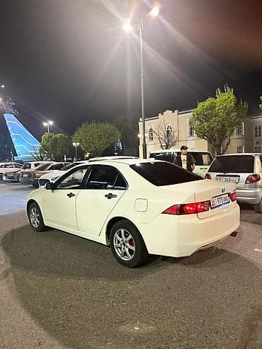 Продажа авто: Honda Accord: 2003 г., 2 л, Автомат, Бензин, Седан — 4