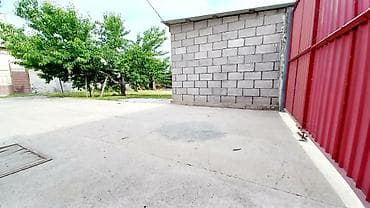 ниже: Продаётся дом Кок-Жар🏡Ул. Кулмурзаев 4.06 сот дом саманный — 4