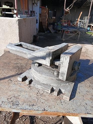 аквариумы бу: Продаю тисы большие производственные, в хорошем состоянии. Прошу — 6