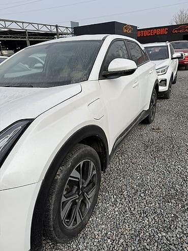 китайская электро машина: Электромобиль Neta U Год 2022, сентябрь В хорошем состоянии Запас — 4