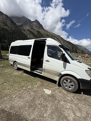 Авто кызматтары: Премиальный пассажирский микроавтобус Mercedes‑Benz Sprinter (длинная — 4