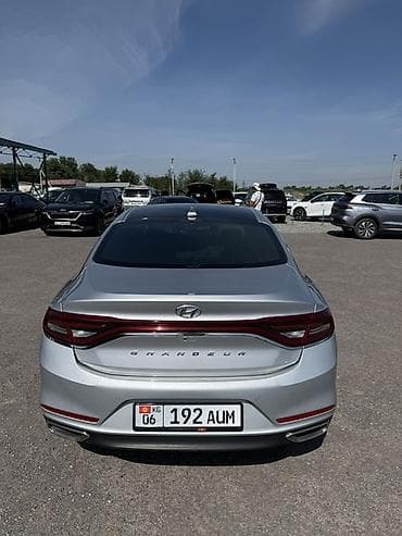 Продажа авто: Hyundai Grandeur: 2019 г., 3 л, Автомат, Газ, Седан — 5