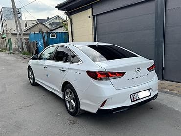 Продажа авто: Hyundai Sonata: 2018 г., 2 л, Автомат, Газ, Седан — 4
