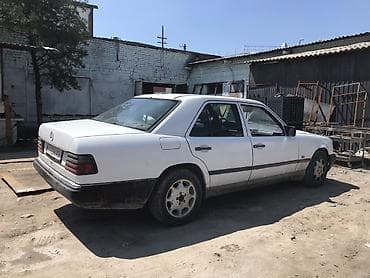 приматок мерс: Mercedes-Benz W124: 1987 г., 2 л, Механика, Бензин, Седан — 2