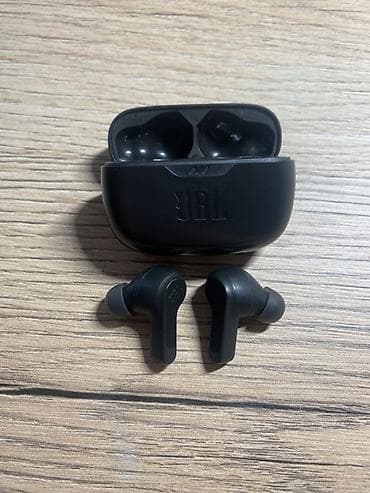 samsung galaxy buds: Полностью беспроводные наушники JBL (TWS) в черном цвете с зарядным — 3