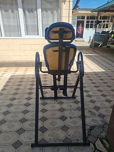 вертикальные ачки: Инверсионный стол для растяжки позвоночника и разгрузки спины — 3