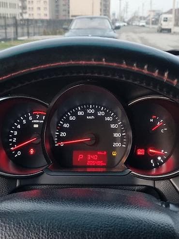 lada 2105: Kia Morning: 2016 г., 1 л, Автомат, Бензин, Хэтчбэк — 7