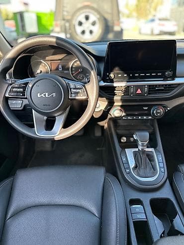 Kia K3: 2021 г., 1.6 л, Вариатор, Бензин, Седан — 10