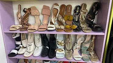 кийит: Продаю срочно 
Скидки! Скидки! Скидки! 
Все по 550 сом — 1