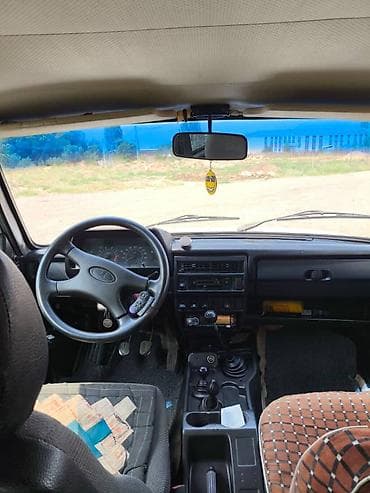 нива бу цена: ВАЗ (ЛАДА) 4x4 Нива: 2011 г., 1.7 л, Механика, Бензин, Внедорожник — 2